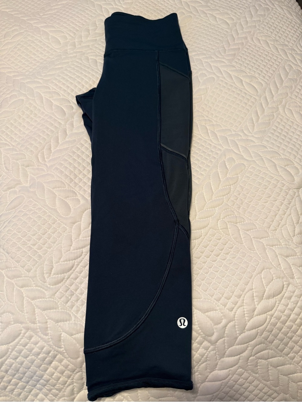 lululemon athletica women’s Black Jogger Leggings with Side Pocket